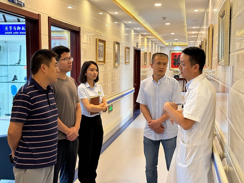 民政職業大學領導一行蒞臨恩德萊參觀交流，共探校企合作新篇章