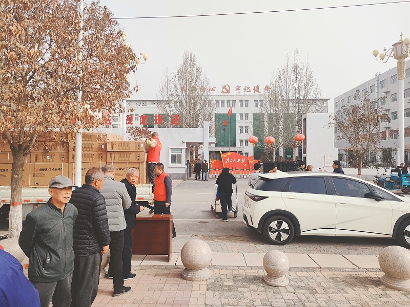 邯鄲分公司攜手肥鄉發放輪椅輔具，助力殘障人士的出行